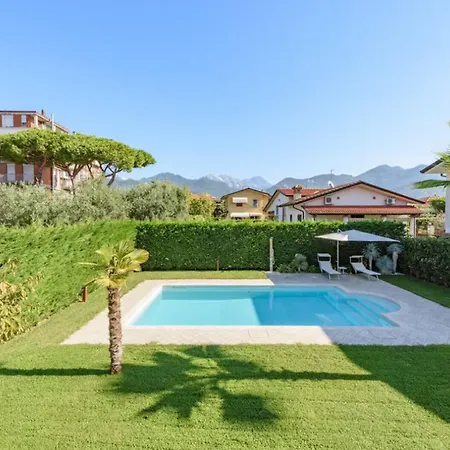 Casa Di Famiglia Con Piscina Apartamento *